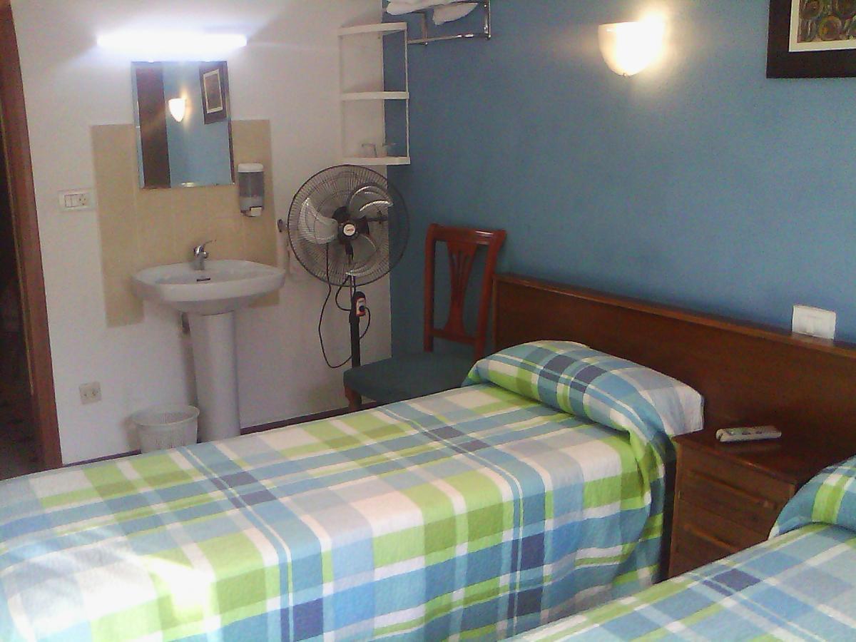 Hostel Central Zaragoza Buitenkant foto